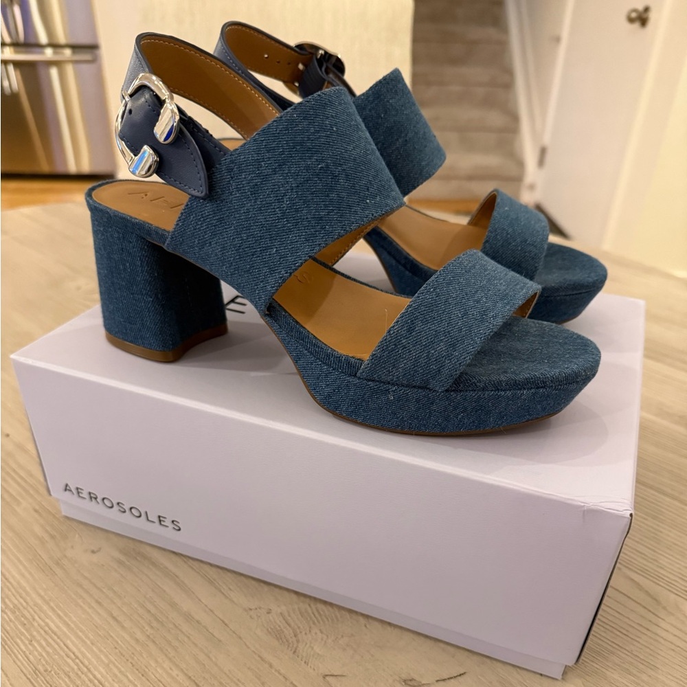 Comfortable Women's Platform Sandals in Blue Denim